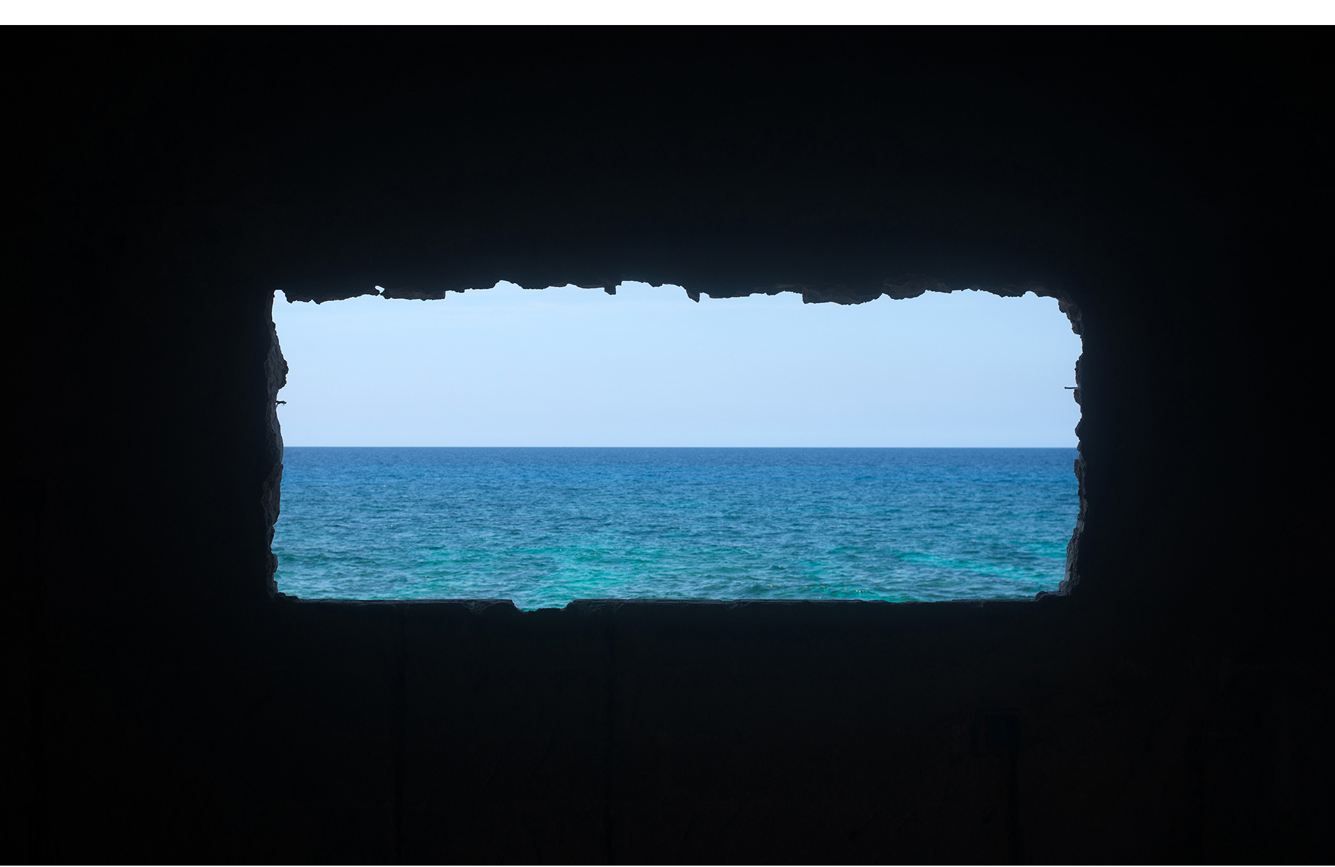 Untitled from the Series Broken Dreams, Archival Pigment Print, 57 x 90 cm, 2024